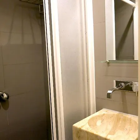 Cozy In Mouraria With Ac *