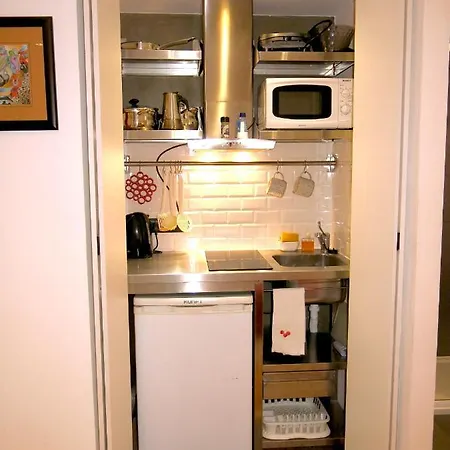 Cozy In Mouraria With Ac Lisboa