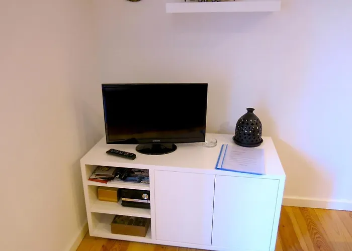 Cozy In Mouraria With Ac Lisboa