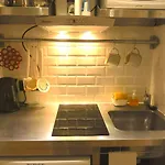 Apartment Cozy In Mouraria With Ac