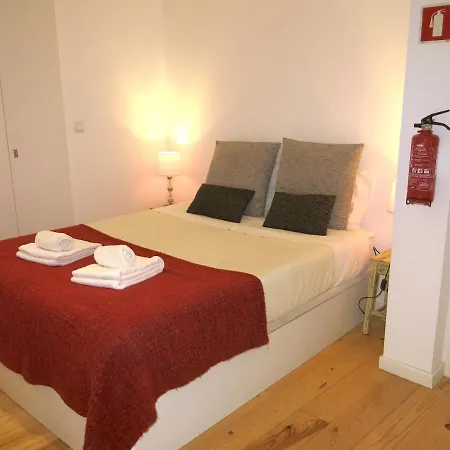 Cozy In Mouraria With Ac * Lissabon